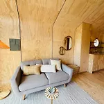 Basecamp 4* Amsterdam