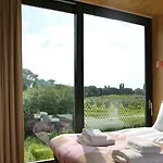 Basecamp 4* Amsterdam