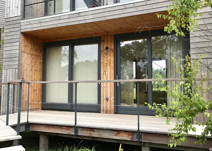 Basecamp 4* Amsterdam