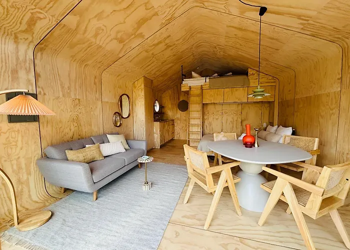 Basecamp 4* Ámsterdam