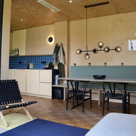 Hotel Basecamp