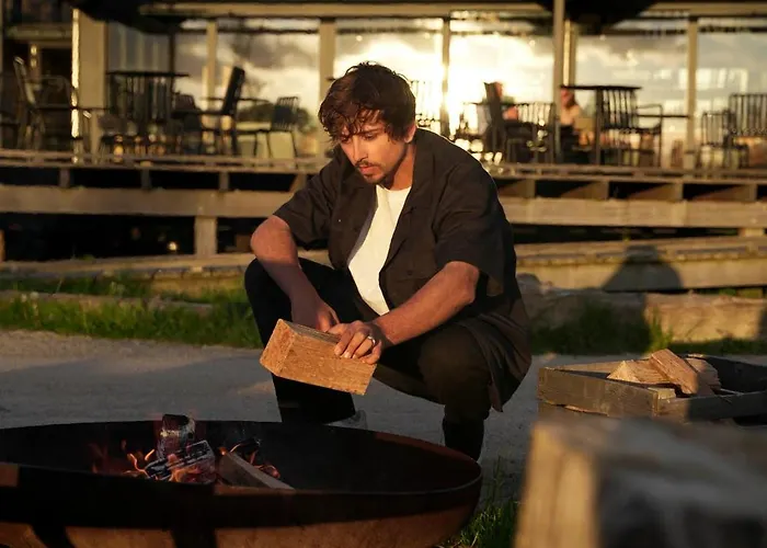 Basecamp Szálloda Amszterdam