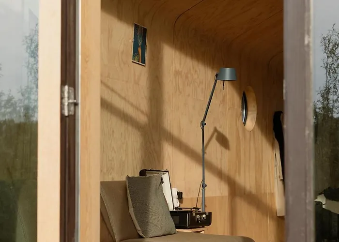 Basecamp Szálloda 4*